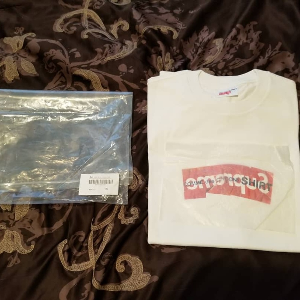 Supreme Cdg box logo